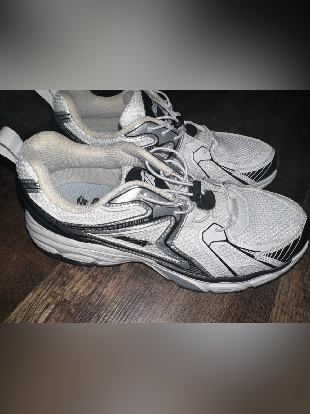 Avia Performance Bungee Lace-Lock Sneakers EUC